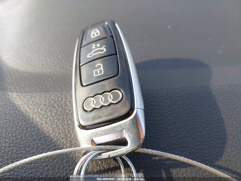 AUDI Q7 - zdjęcie 11