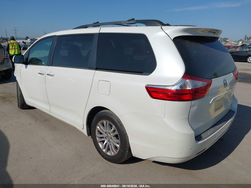 2015 TOYOTA SIENNA VAN 3.5L V-6 DOHC, VVT, 266HP