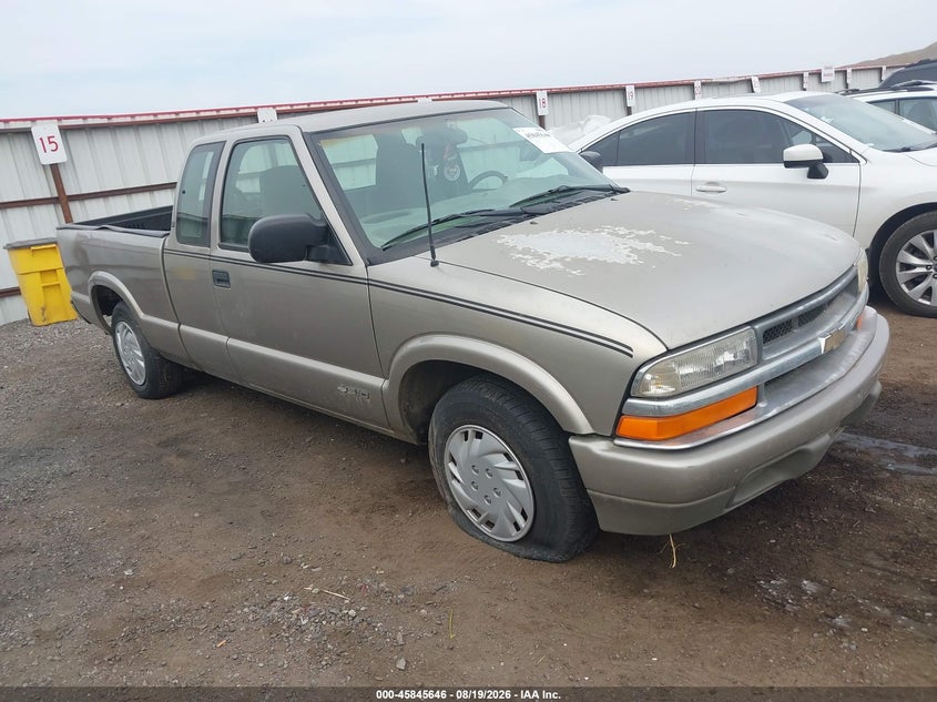 2000 CHEVROLET S-10 auction photo 1