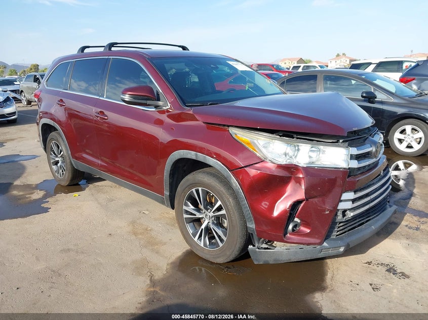 2019 Toyota Highlander Le, Лівий перед, IAAI, VIN 5TDZZRFH6KS358878
