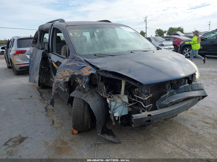 2005 TOYOTA SIENNA auction photo 6