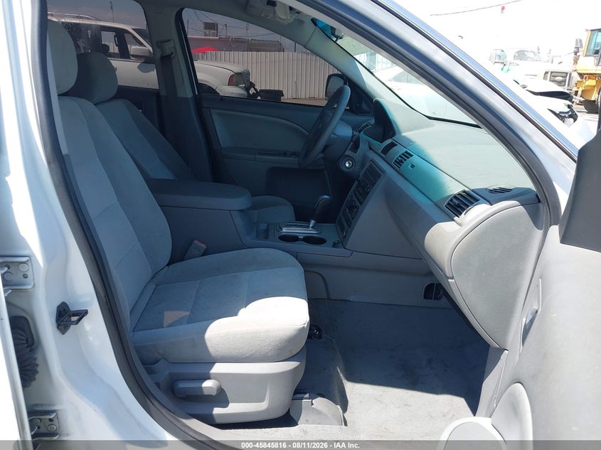 2005 FORD FIVE HUNDRED auction photo 5