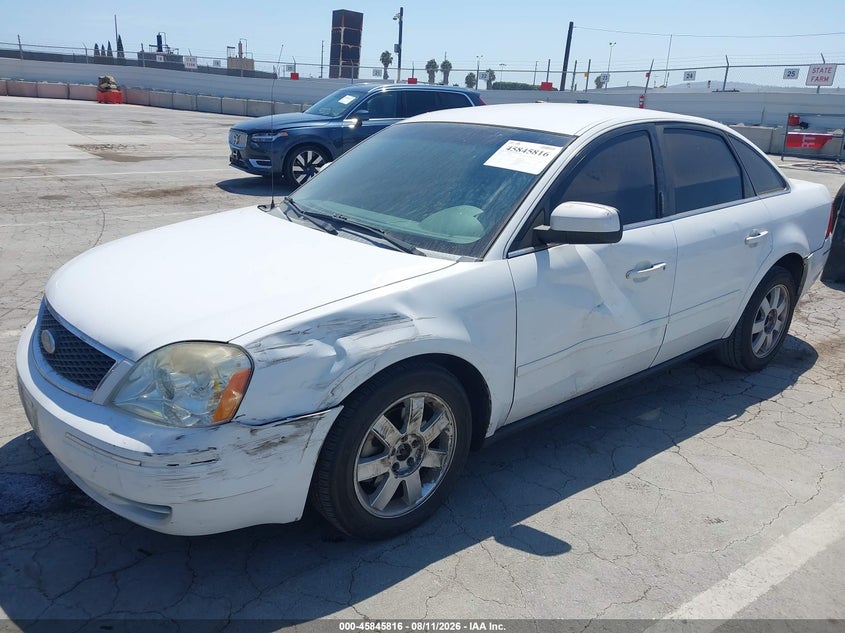 2005 FORD FIVE HUNDRED auction photo 6