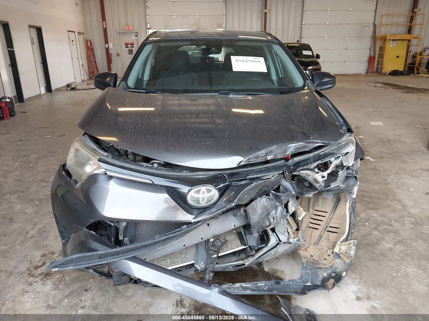 TOYOTA RAV4 - zdjęcie 12