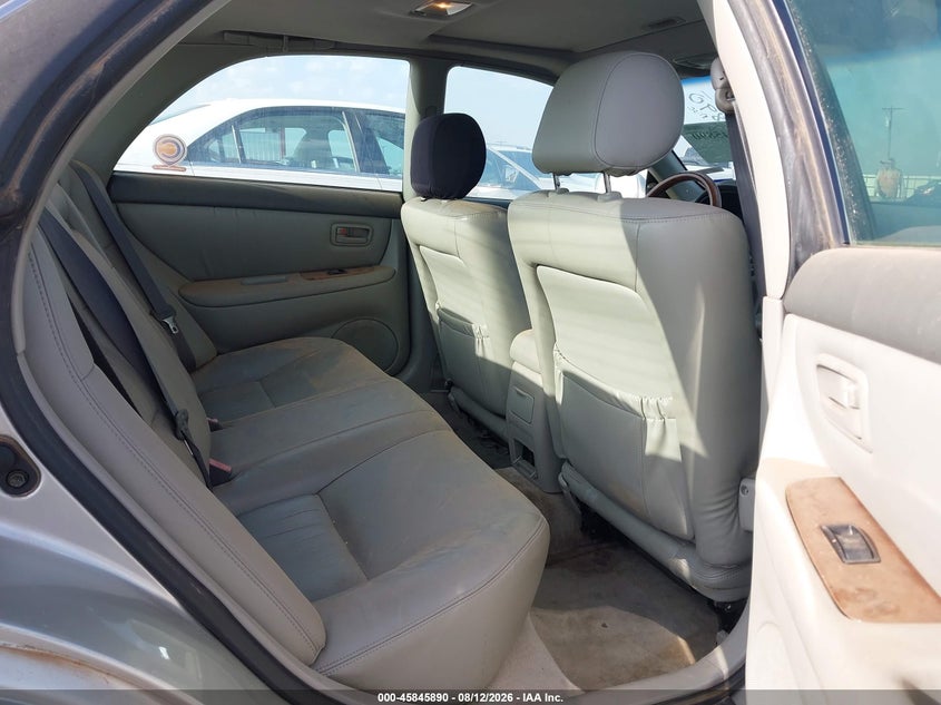 2001 LEXUS ES 300 auction photo 8