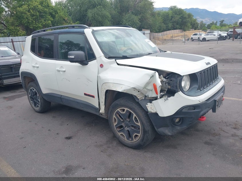 2016 JEEP RENEGADE auction photo 1