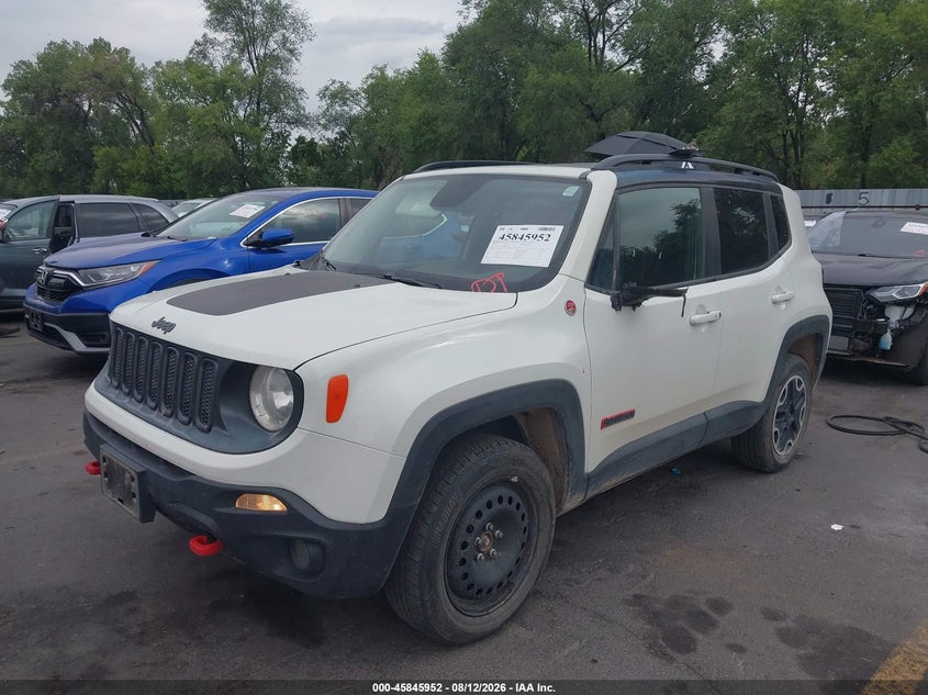 2016 JEEP RENEGADE auction photo 2