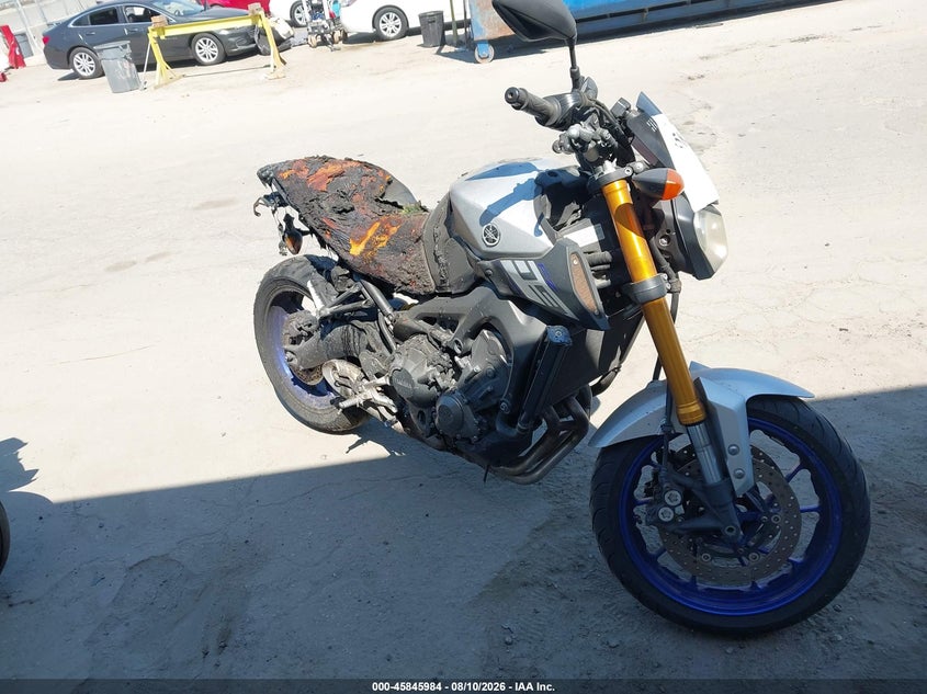 2015 YAMAHA FZ09 auction photo 1
