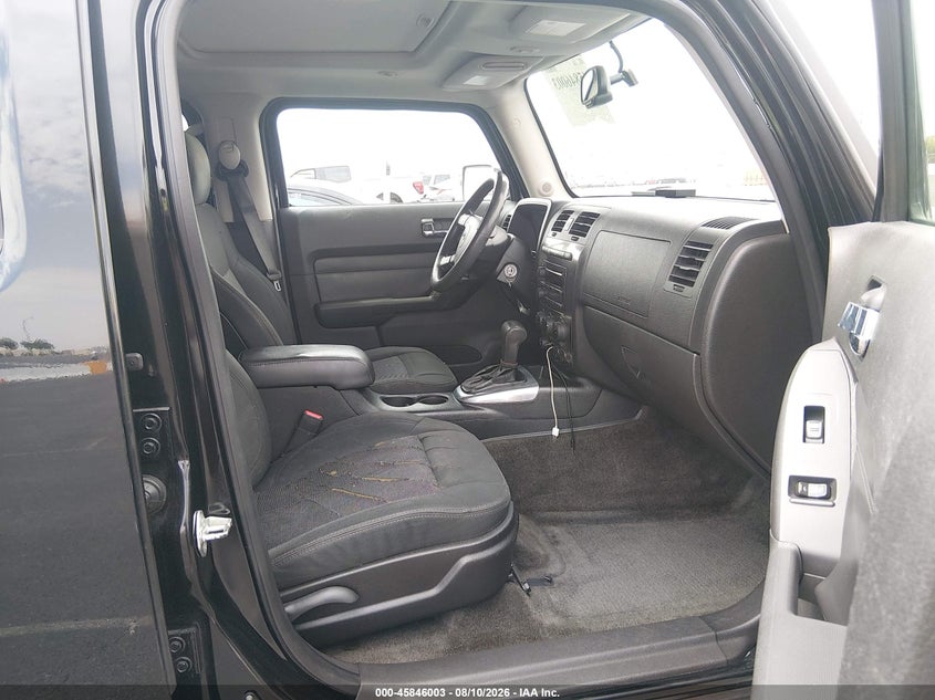 2008 HUMMER H3 SUV auction photo 5