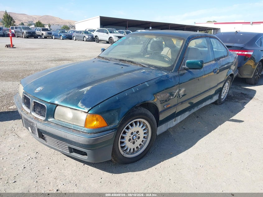 1995 BMW 325 auction photo 2