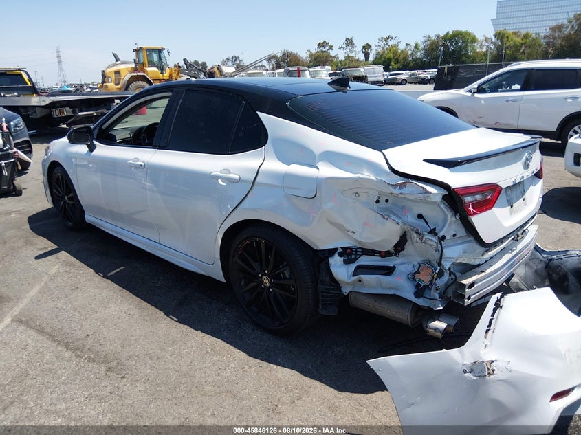 2024 TOYOTA CAMRY auction photo 3