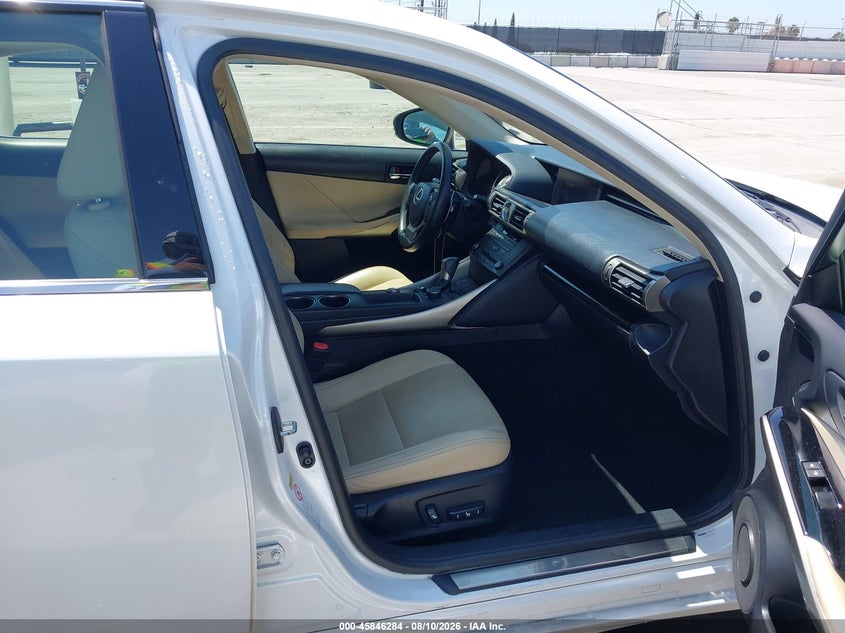 2015 LEXUS IS 250 auction photo 5