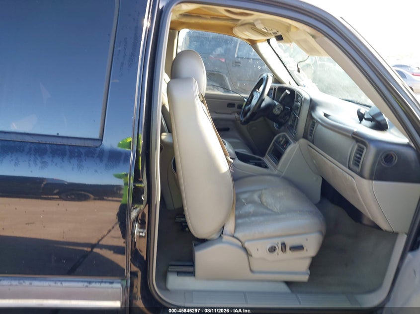 2005 CHEVROLET AVALANCHE 1500 auction photo 5