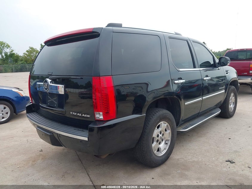 2009 CADILLAC ESCALADE auction photo 4