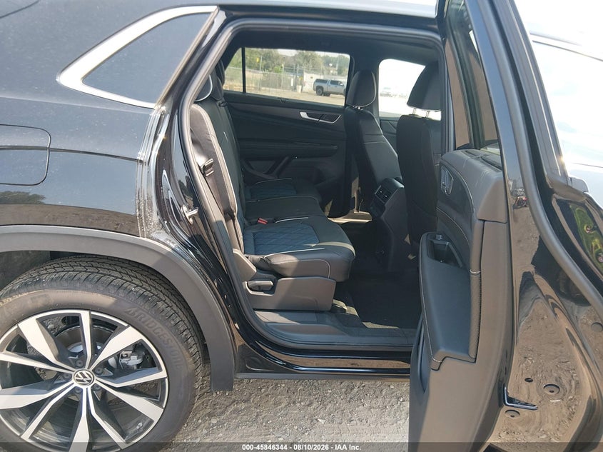 2026 VOLKSWAGEN ATLAS CROSS SPORT auction photo 8