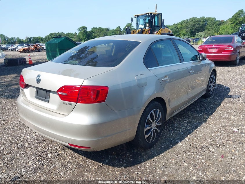 2013 VOLKSWAGEN JETTA auction photo 4