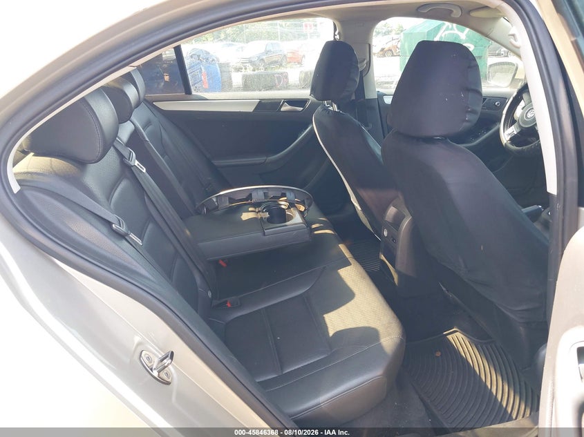 2013 VOLKSWAGEN JETTA auction photo 8