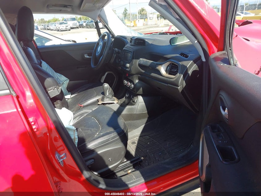 2016 JEEP RENEGADE auction photo 5