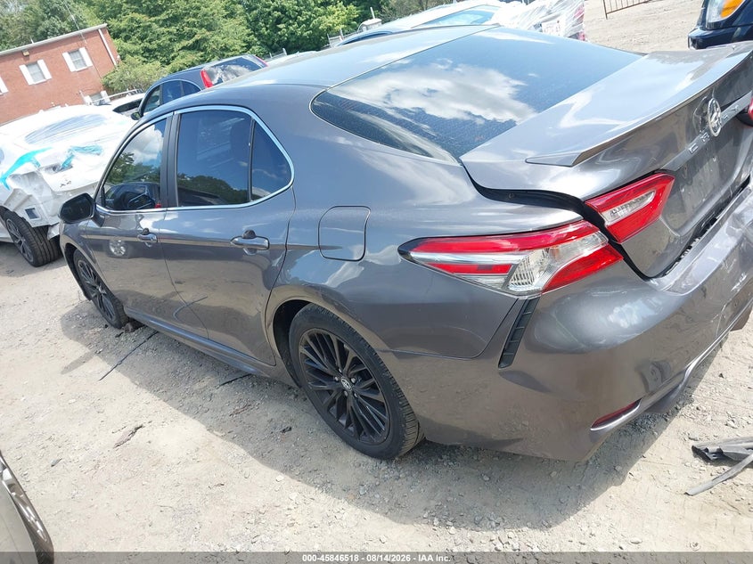 TOYOTA CAMRY - zdjęcie 3