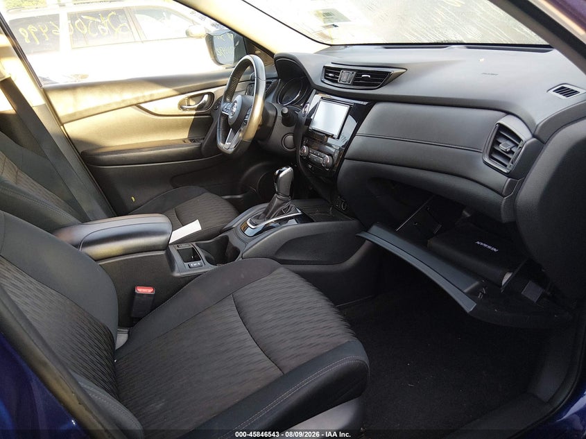 2017 NISSAN ROGUE auction photo 5
