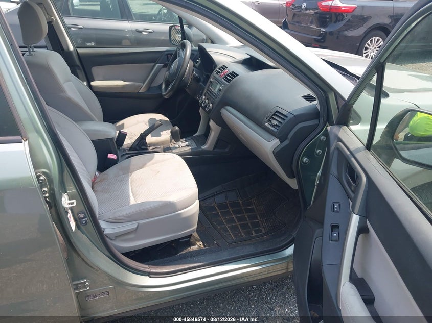 2015 SUBARU FORESTER auction photo 5