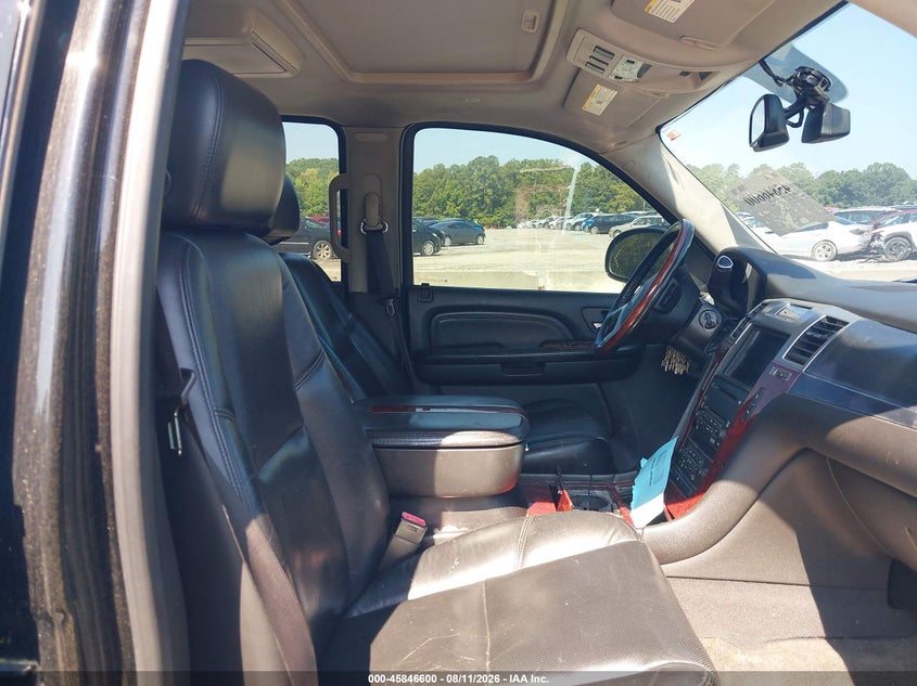 2008 CADILLAC ESCALADE auction photo 5