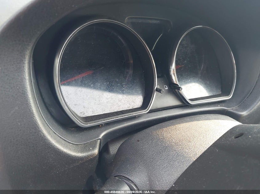2018 NISSAN VERSA auction photo 7