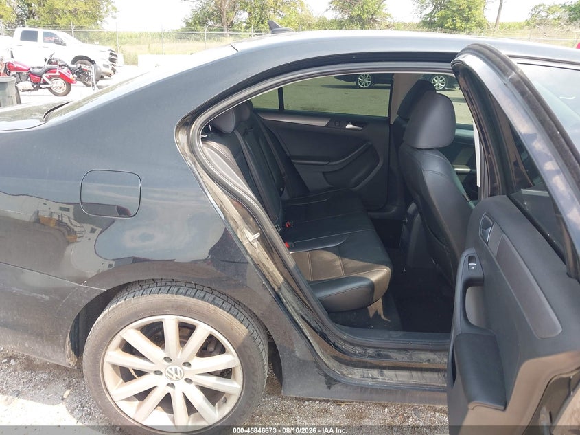 2015 VOLKSWAGEN JETTA auction photo 8