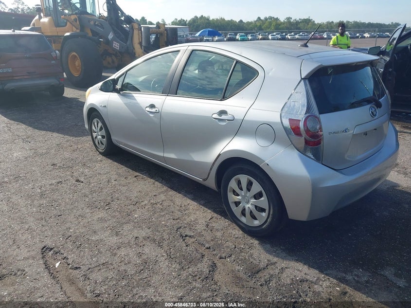 2012 TOYOTA PRIUS C auction photo 3