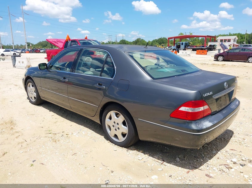 2004 LEXUS LS 430 auction photo 3