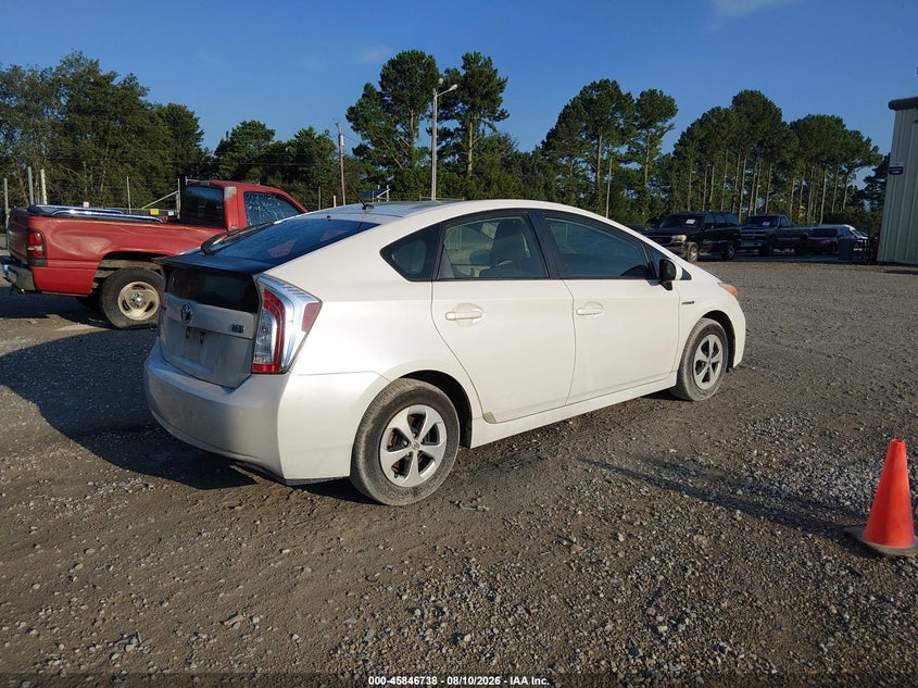 2014 TOYOTA PRIUS HATCHBACK 1.8L I-4 DOHC, VVT, 98HP