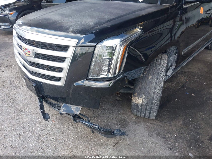 2016 CADILLAC ESCALADE ESV auction photo 6