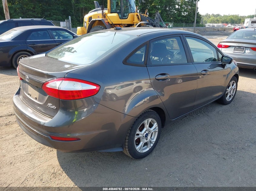 2016 FORD FIESTA auction photo 4