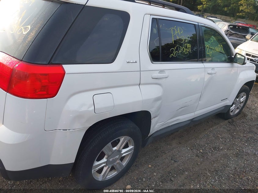 2015 GMC TERRAIN auction photo 6