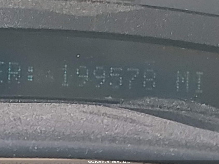 2005 GMC SIERRA PICKUP 5.3L V-8 295HP