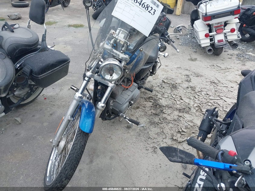 2005 HARLEY-DAVIDSON XL883 auction photo 2