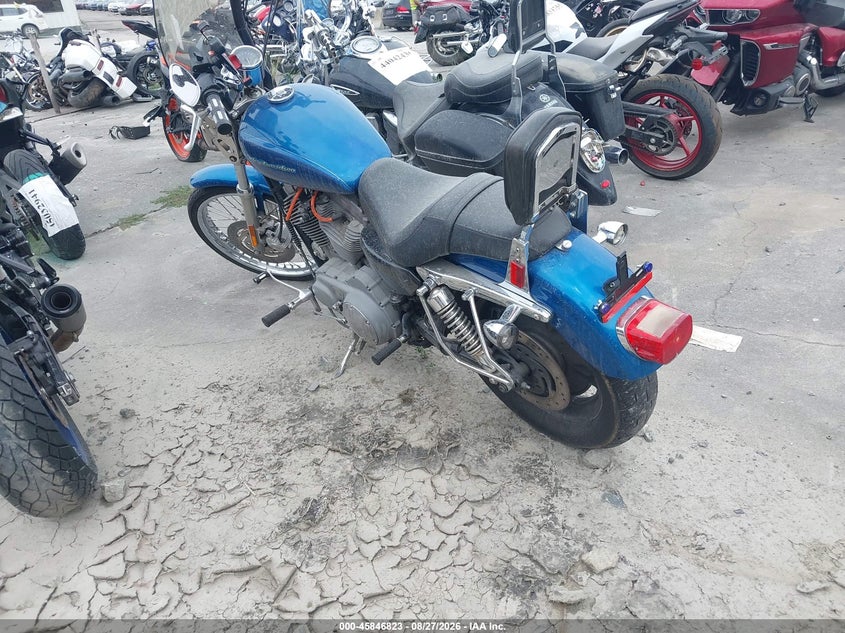 2005 HARLEY-DAVIDSON XL883 auction photo 3