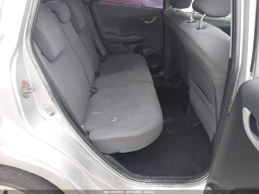 2011 HONDA FIT auction photo 8
