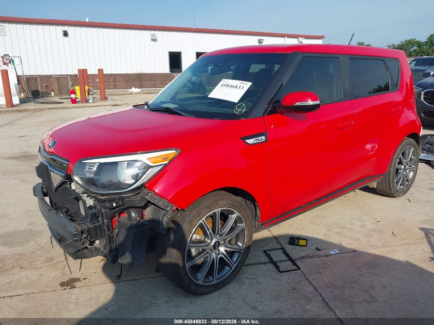 2019 KIA SOUL auction photo 2