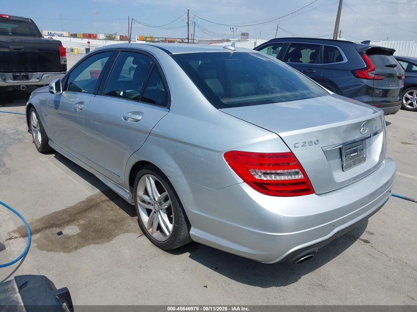 2012 MERCEDES-BENZ C 250 auction photo 3