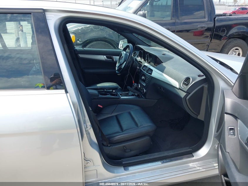 2012 MERCEDES-BENZ C 250 auction photo 5