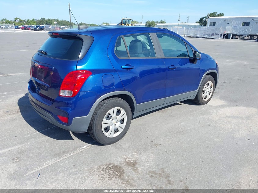 2017 CHEVROLET TRAX auction photo 4