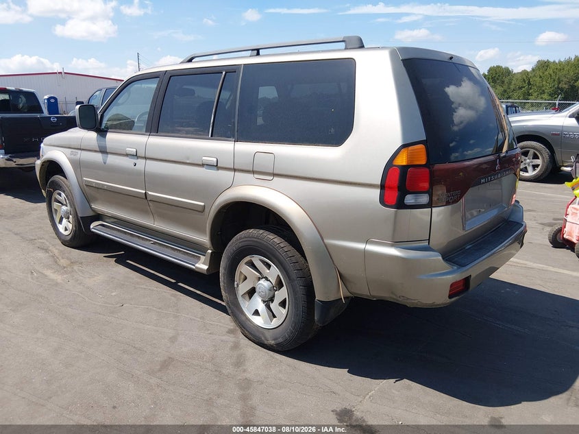 2001 MITSUBISHI MONTERO SPORT auction photo 3