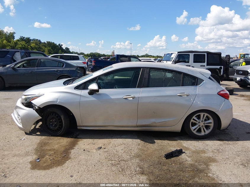 CHEVROLET CRUZE 2018 VIN 3G1BE6SM2JS631980