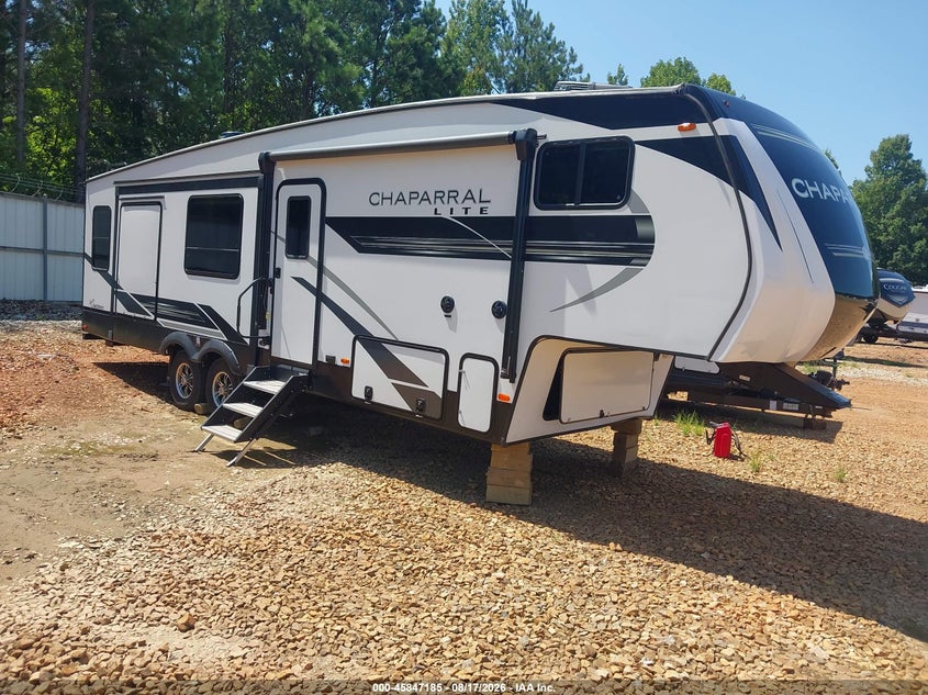 2021 COACHMEN CHAPARRAL LITE auction photo 1