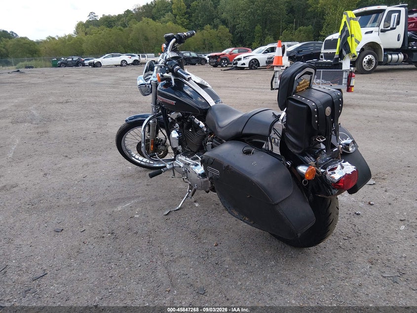 HARLEY-DAVIDSON XL1200 2009