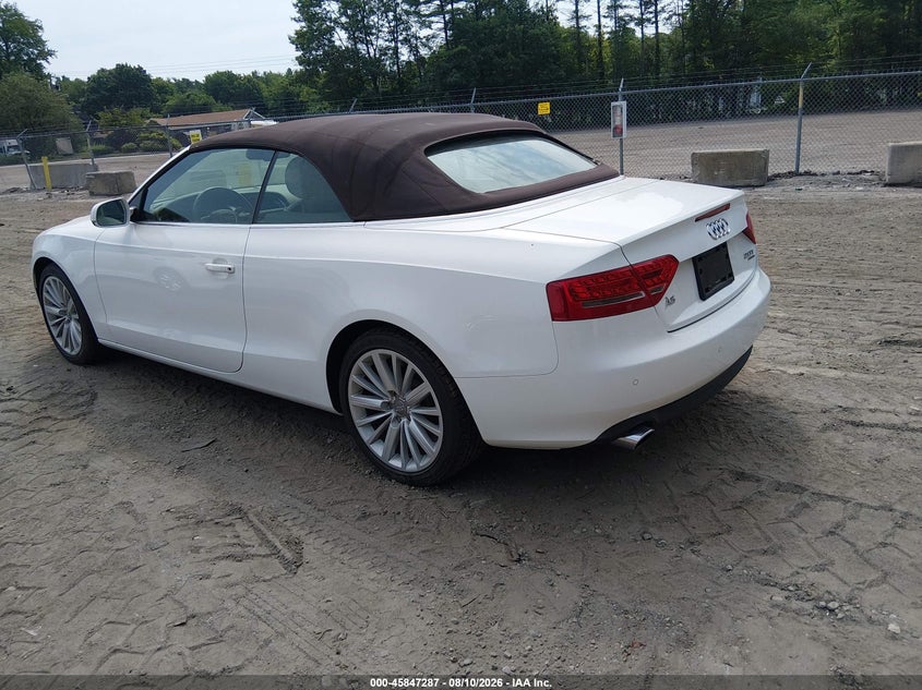 2011 AUDI A5 auction photo 3