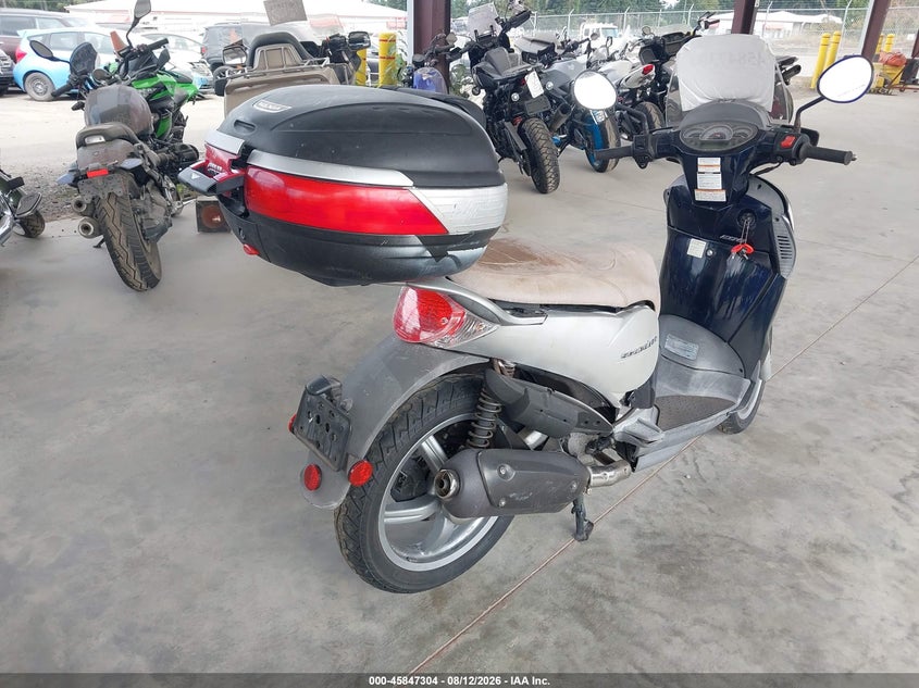 2008 APRILIA SCARABEO auction photo 4