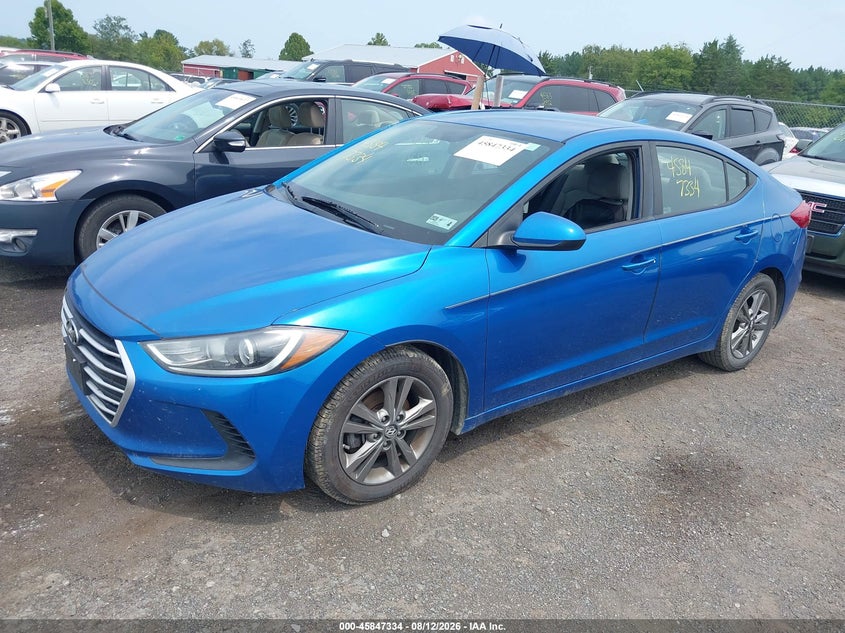 2017 HYUNDAI ELANTRA auction photo 2