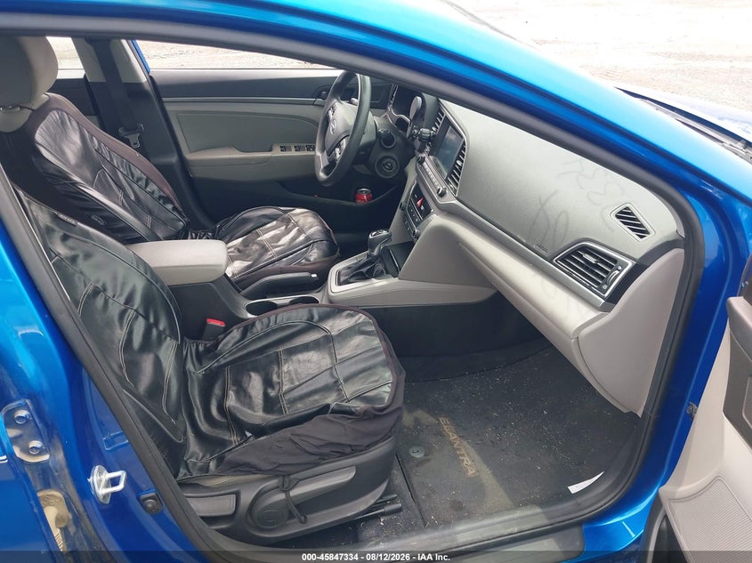 2017 HYUNDAI ELANTRA auction photo 5